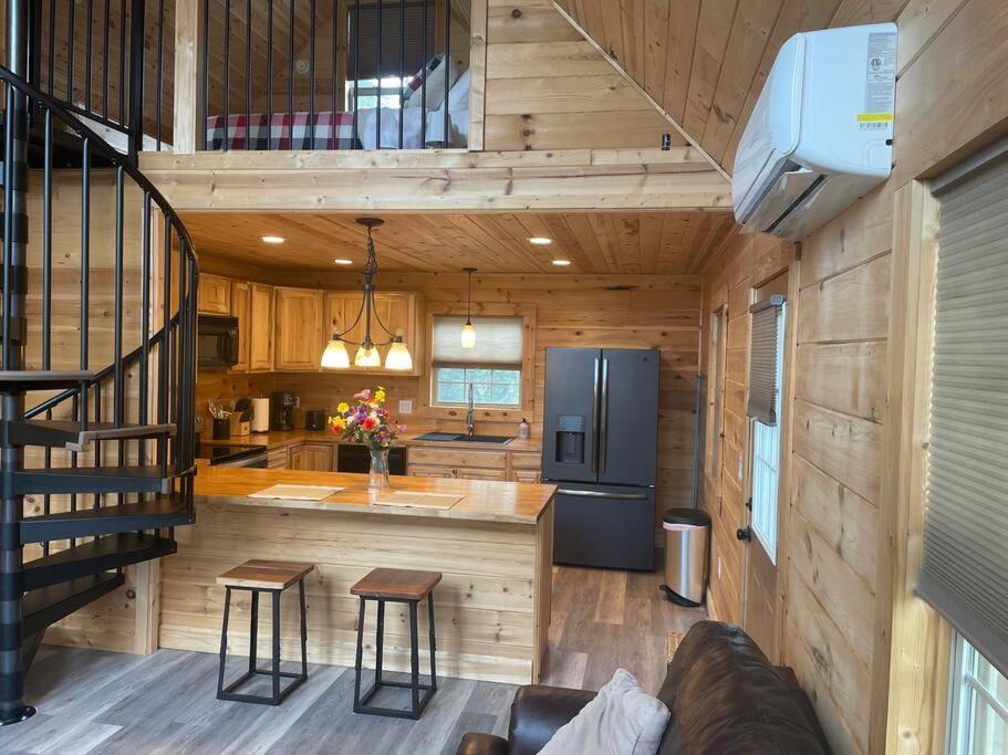 Cozy 1 Bedroom Cabin In The Heart Of Jonesborough Ngoại thất bức ảnh